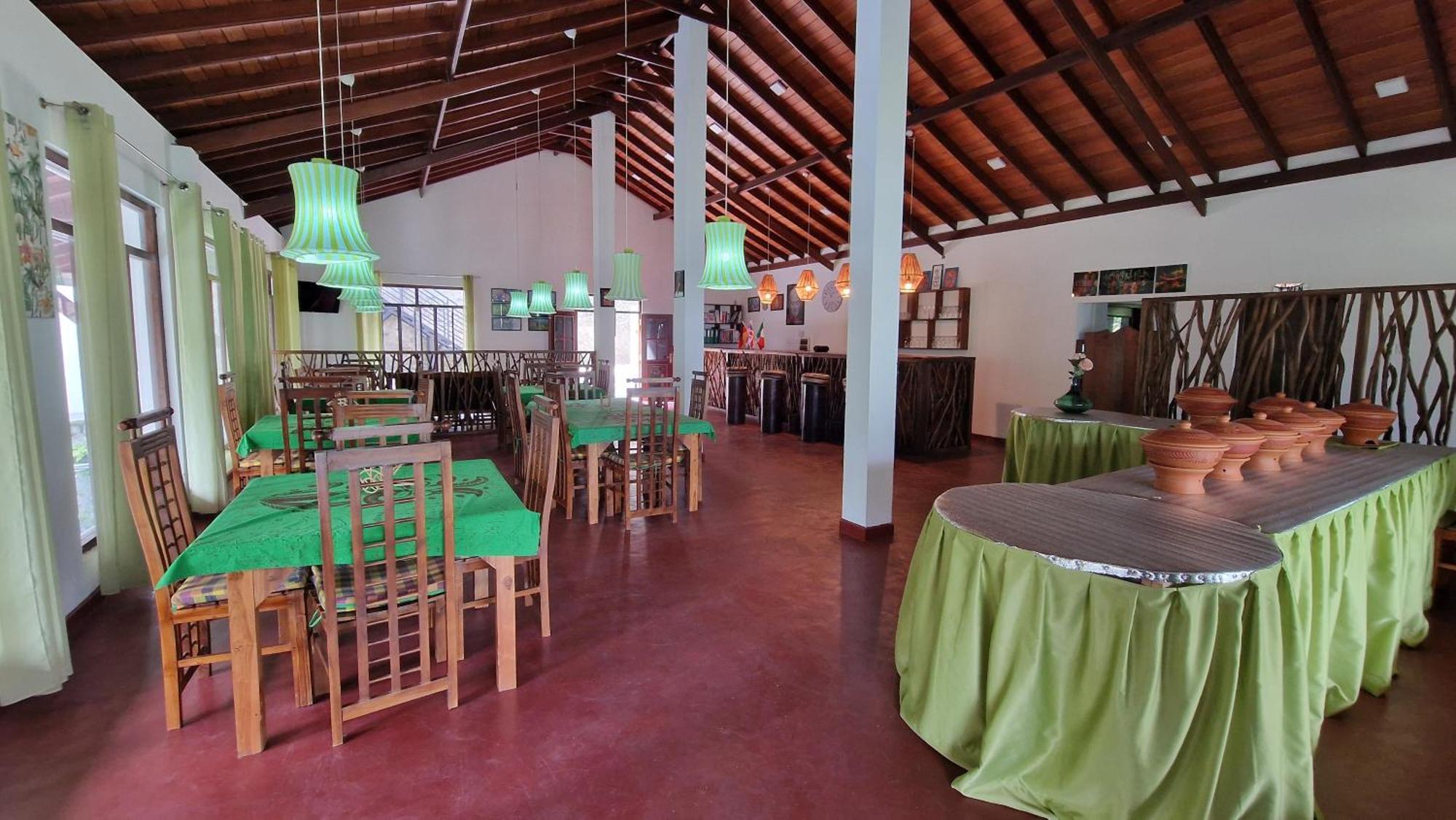 Ella Wild Waterfall Inn Bagian luar foto